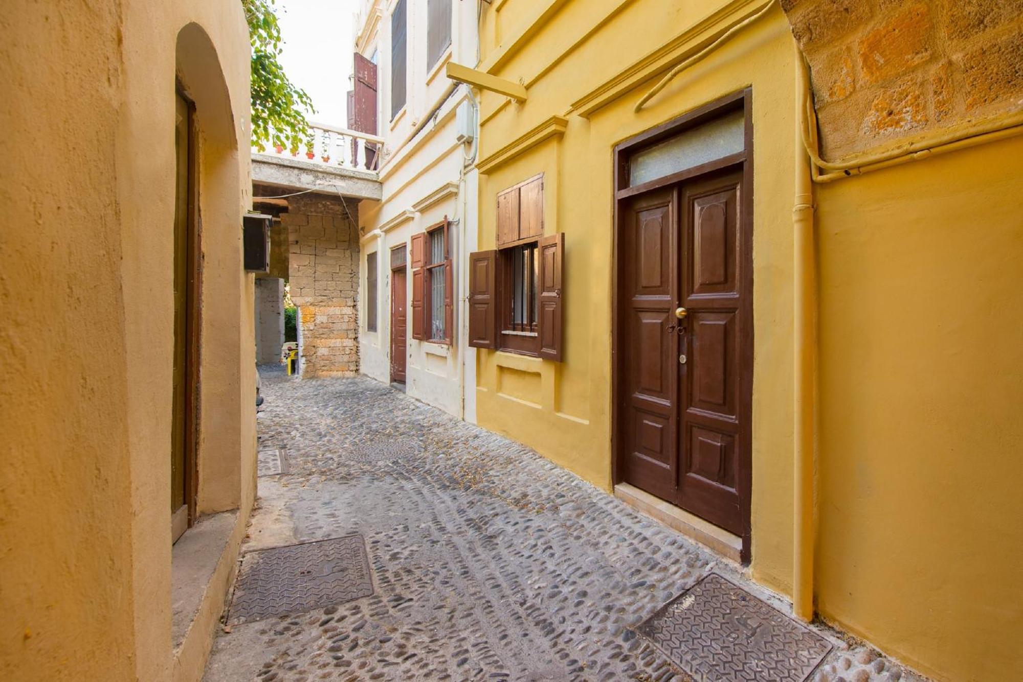 Knights Of Old Town Apartment Rhodes City ภายนอก รูปภาพ
