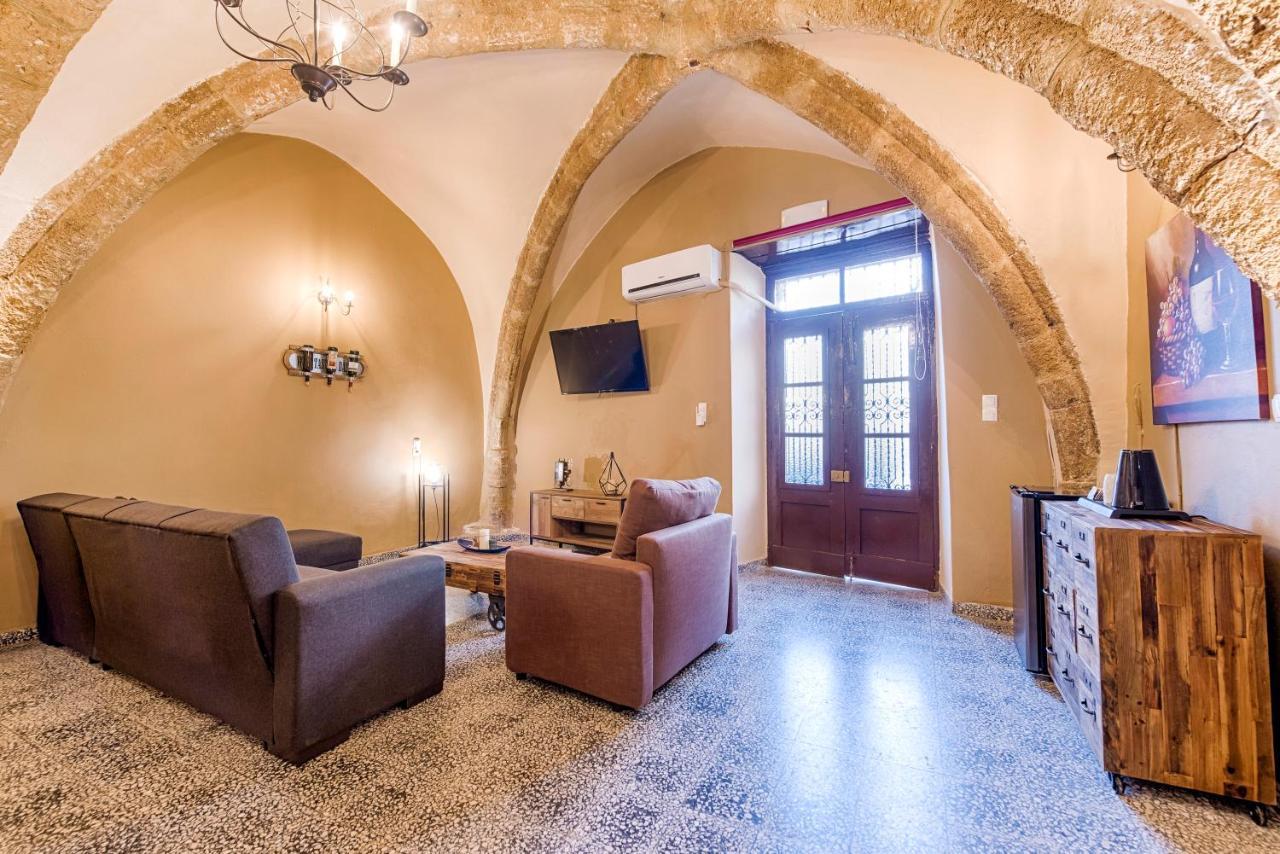 Knights Of Old Town Apartment Rhodes City ภายนอก รูปภาพ